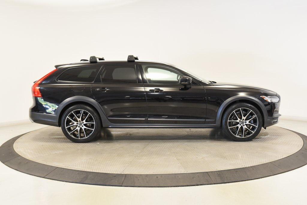 used 2020 Volvo V90 Cross Country car, priced at $25,672