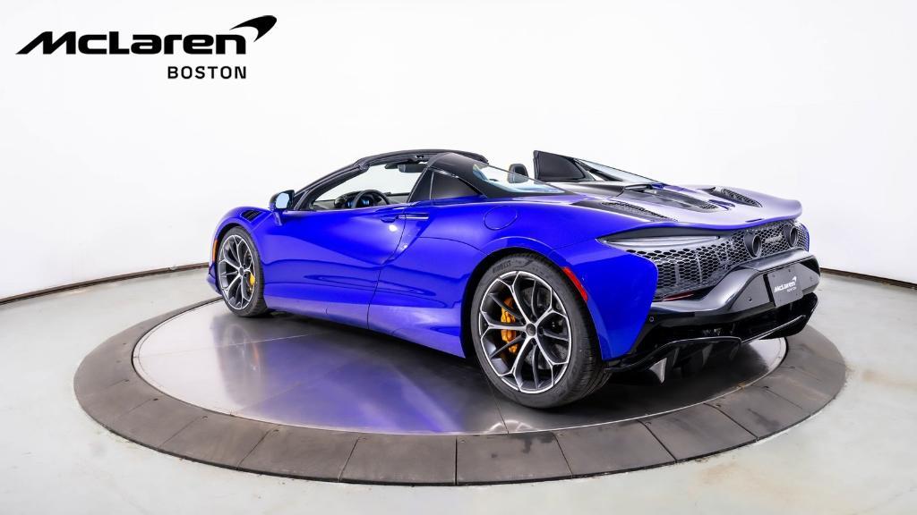 new 2025 McLaren Artura car, priced at $329,408