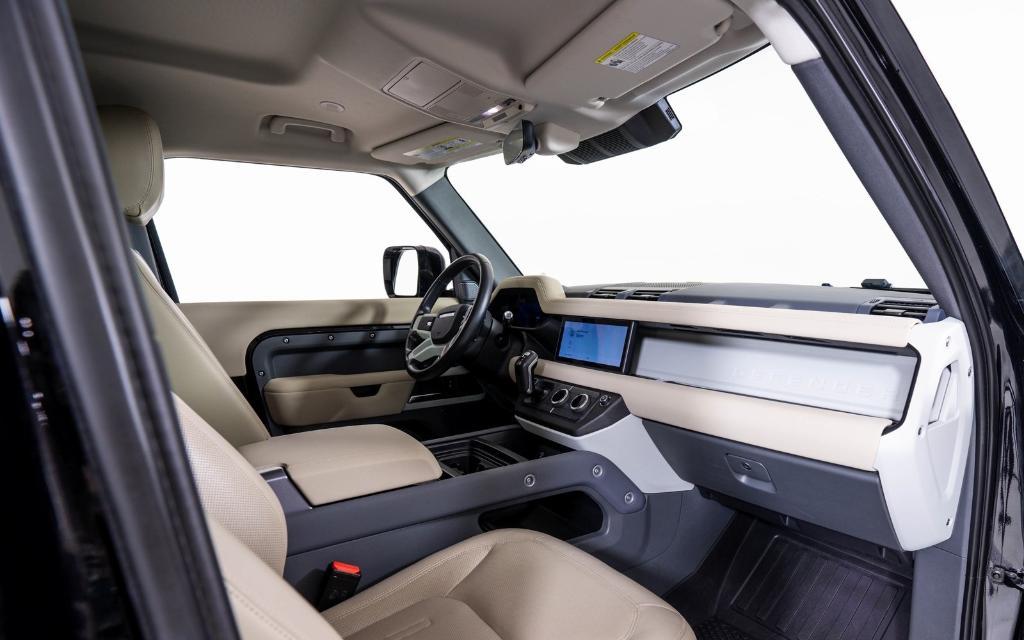 used 2022 Land Rover Defender car, priced at $39,999