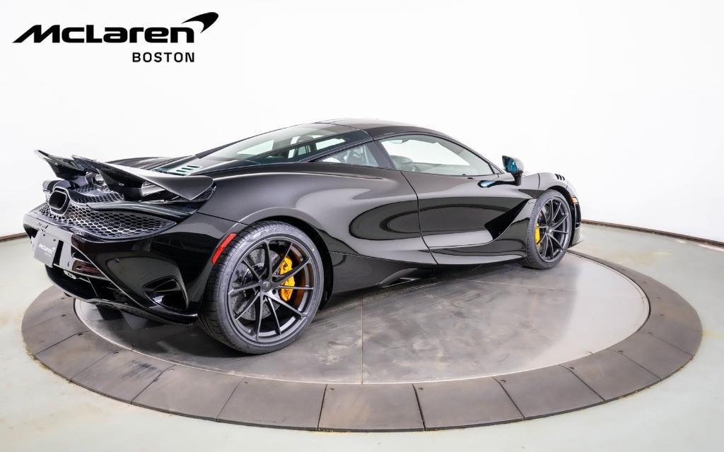 new 2025 McLaren 750S car, priced at $418,430