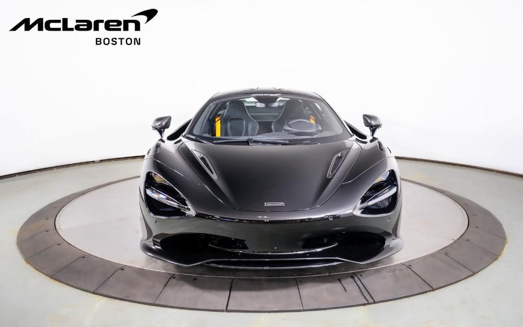 new 2025 McLaren 750S car, priced at $418,430