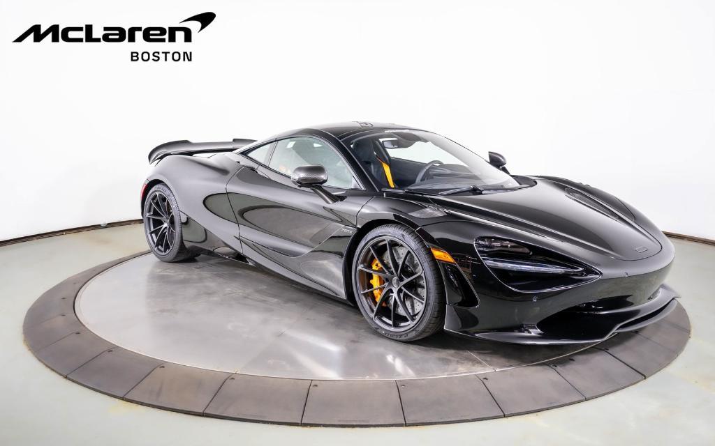 new 2025 McLaren 750S car, priced at $418,430