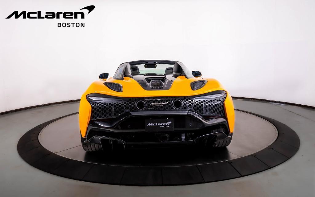 new 2025 McLaren Artura car, priced at $345,818