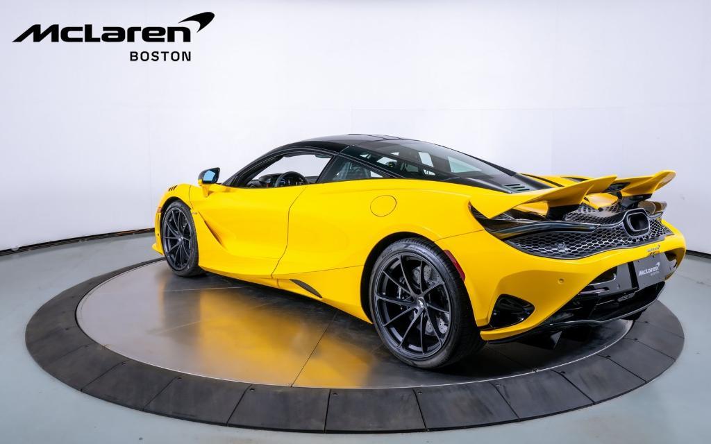 new 2024 McLaren 750S car, priced at $400,180