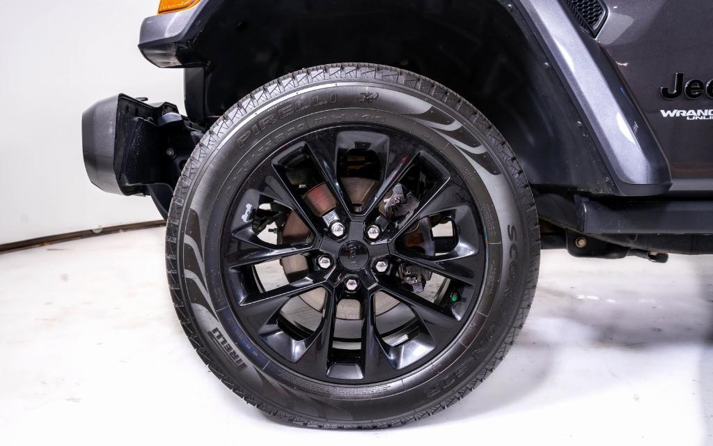 used 2021 Jeep Wrangler Unlimited car, priced at $33,946