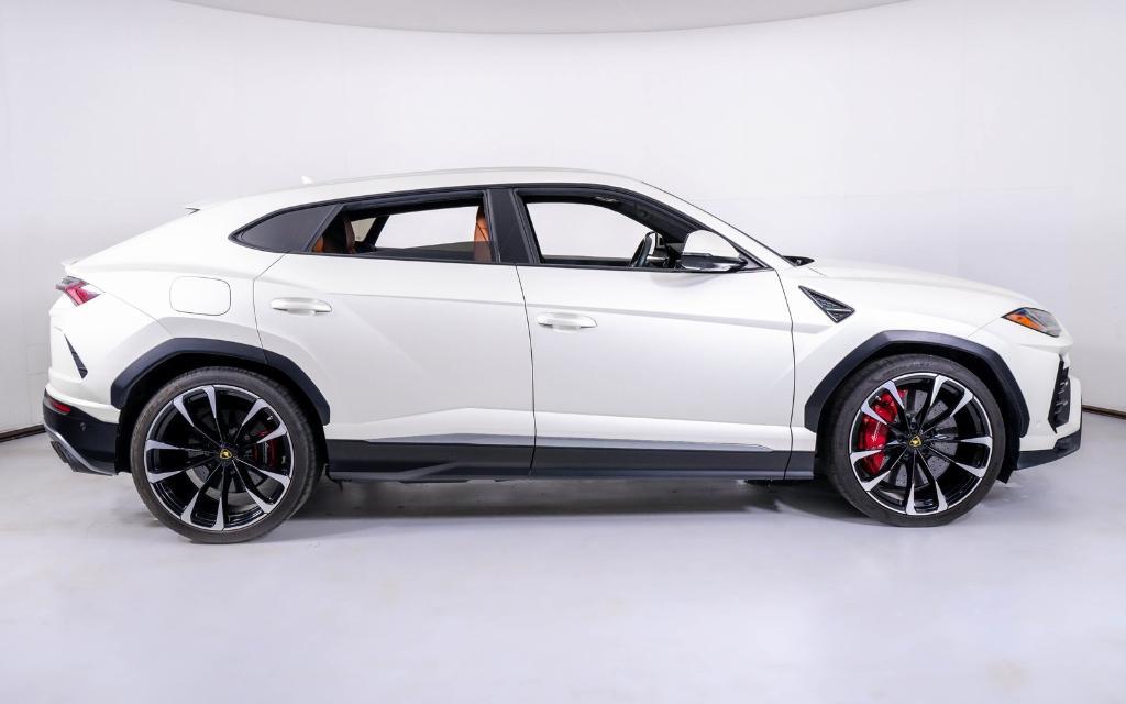 used 2019 Lamborghini Urus car, priced at $167,500