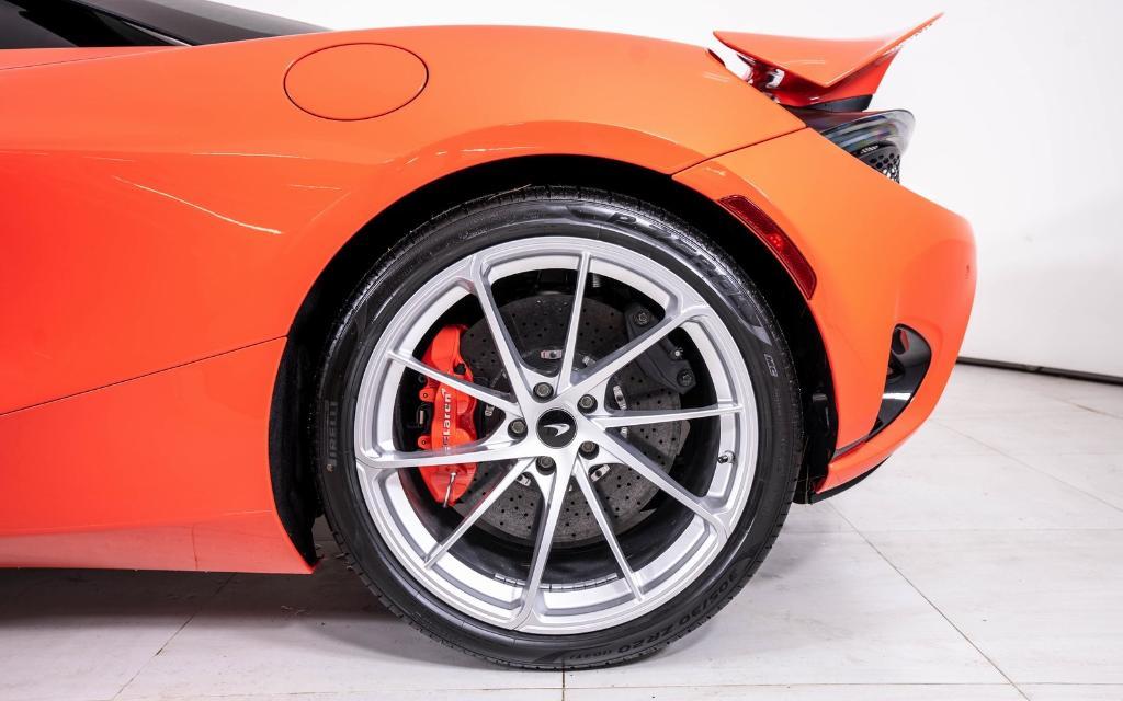 new 2026 McLaren 750S car, priced at $423,776