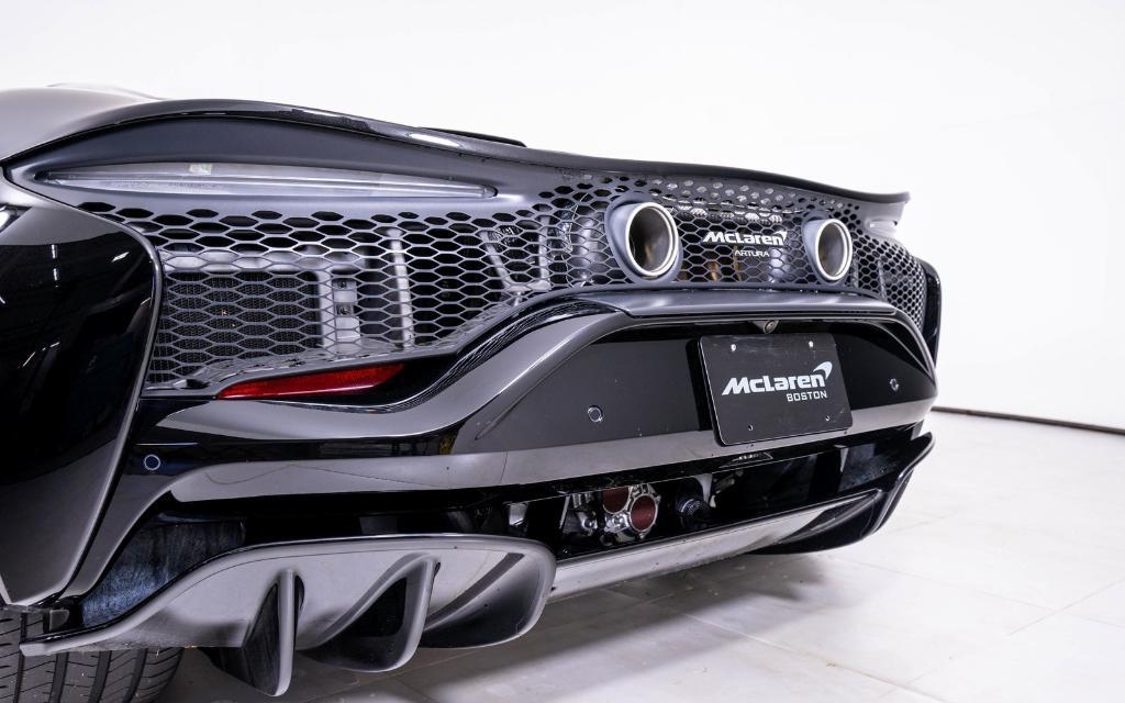 used 2025 McLaren Artura car, priced at $264,699