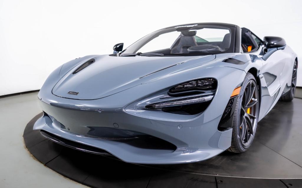 new 2025 McLaren 750S car, priced at $444,668