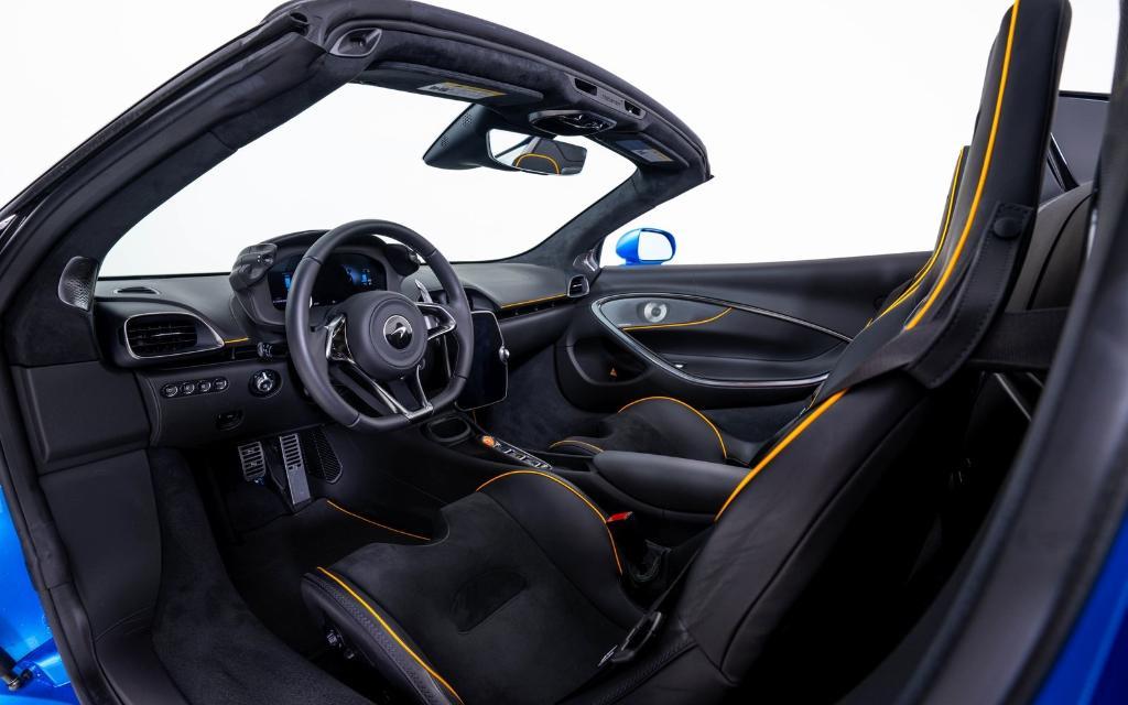 new 2025 McLaren Artura car, priced at $320,808