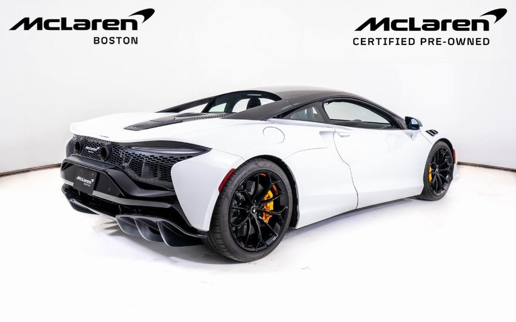 used 2023 McLaren Artura car, priced at $196,899