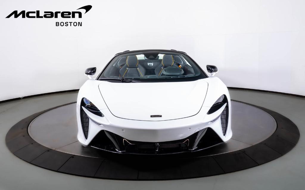 new 2025 McLaren Artura car, priced at $316,998