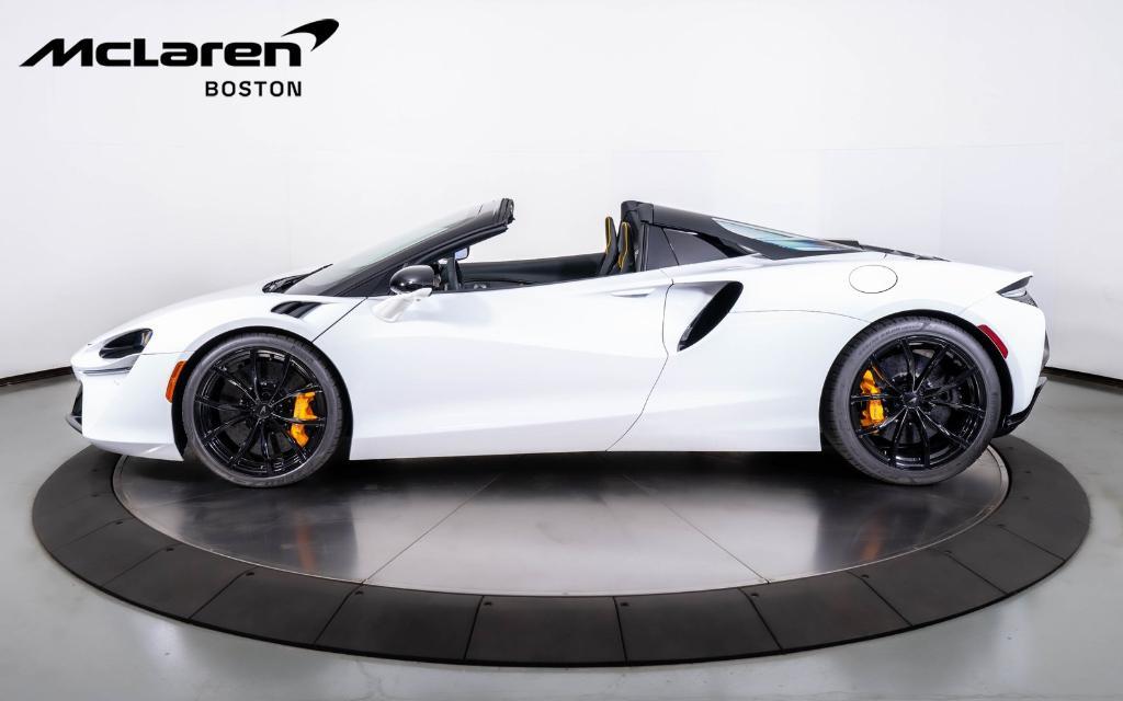 new 2025 McLaren Artura car, priced at $316,998