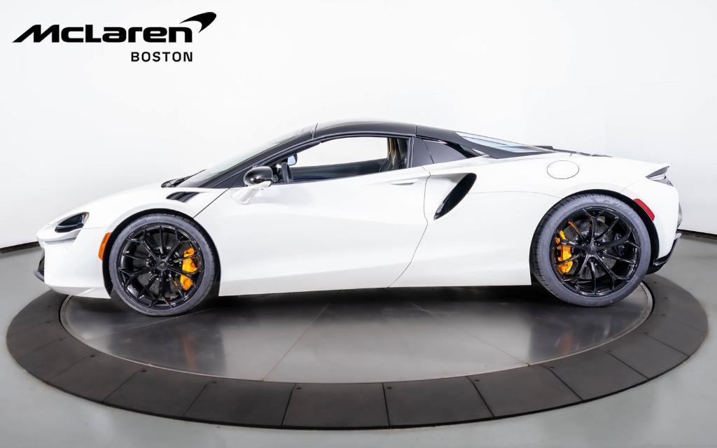 new 2025 McLaren Artura car, priced at $327,250