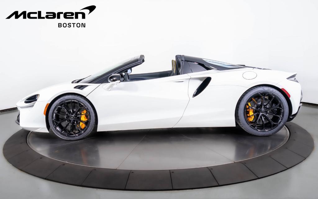 new 2025 McLaren Artura car, priced at $327,250