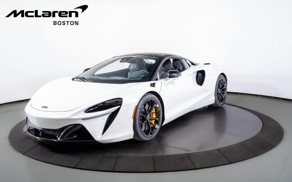 new 2025 McLaren Artura car, priced at $327,250