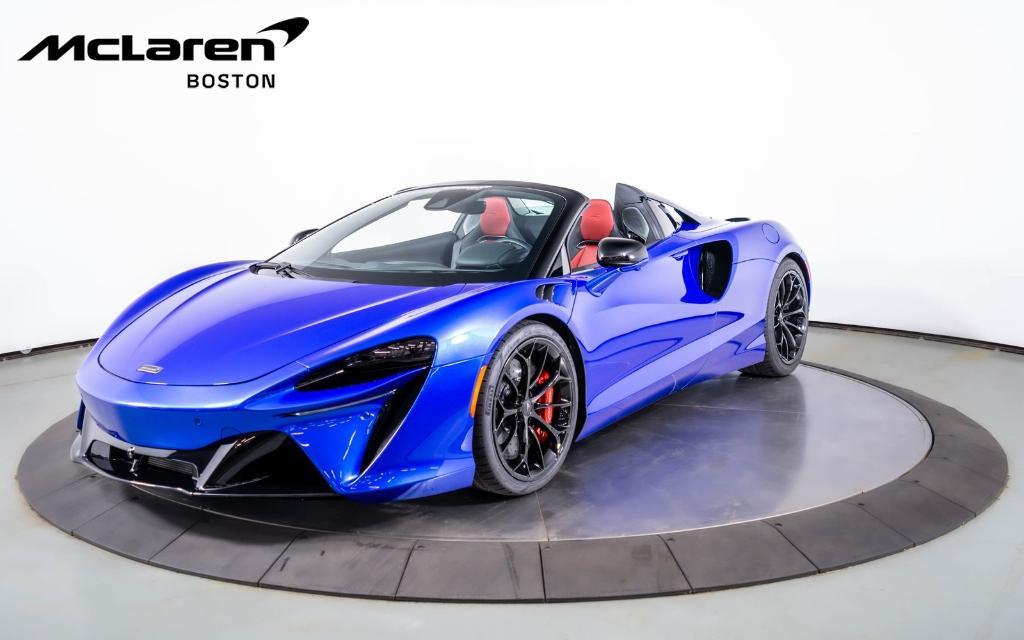 new 2025 McLaren Artura car, priced at $333,450