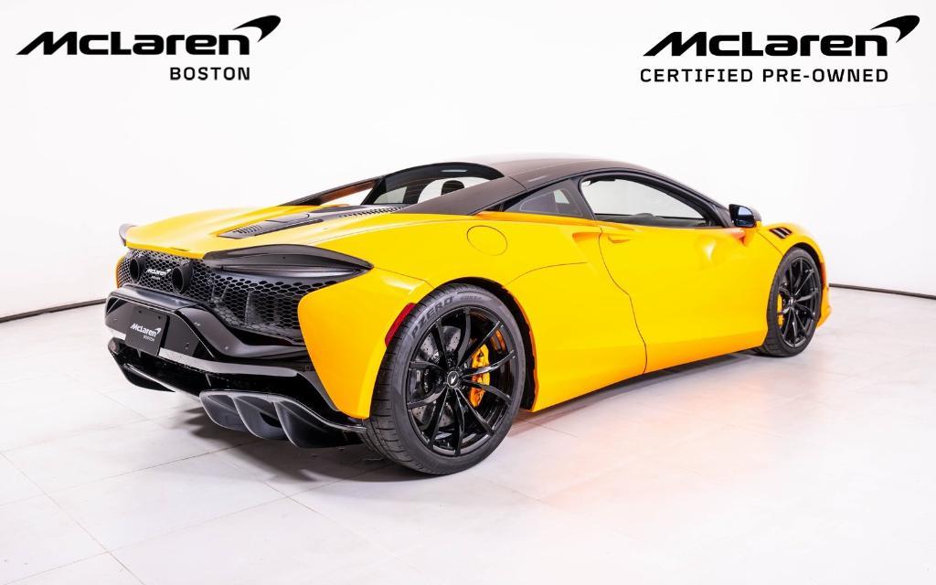 used 2024 McLaren Artura car, priced at $219,999