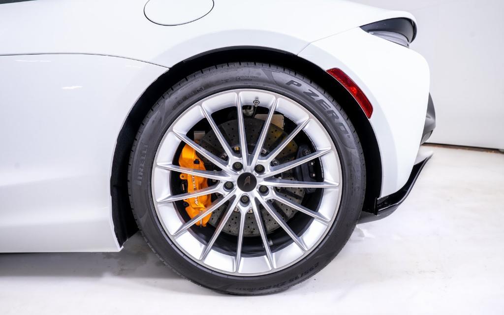 new 2026 McLaren Artura car, priced at $278,450