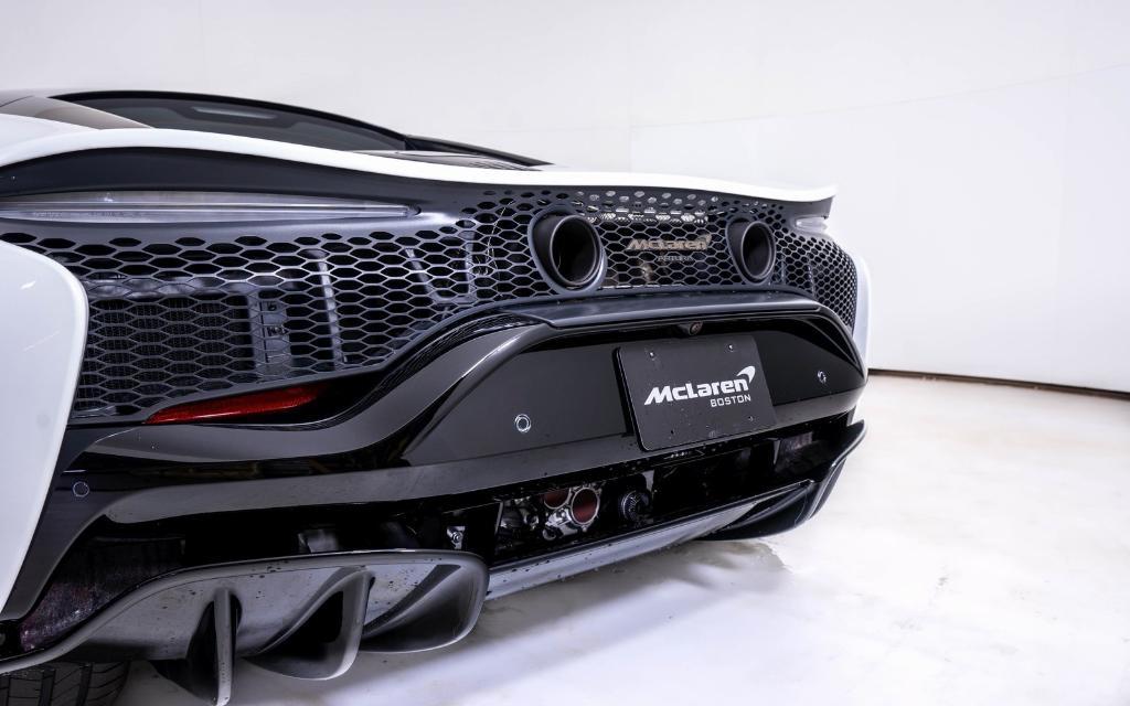 new 2026 McLaren Artura car, priced at $278,450