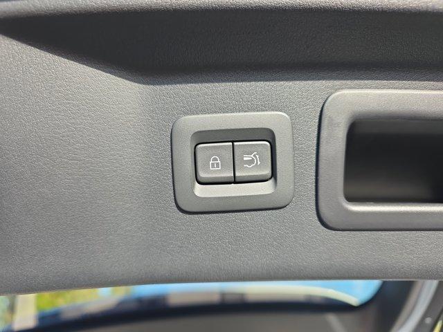 new 2025 Mazda CX-90 car