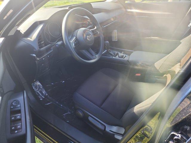 new 2025 Mazda Mazda3 car