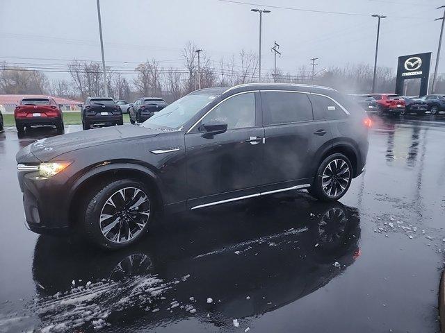 new 2025 Mazda CX-90 car