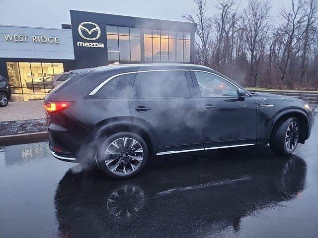 new 2025 Mazda CX-90 car