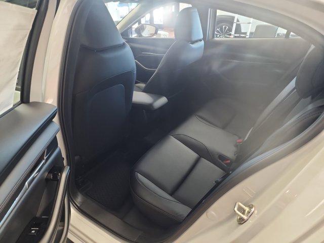 new 2025 Mazda Mazda3 car