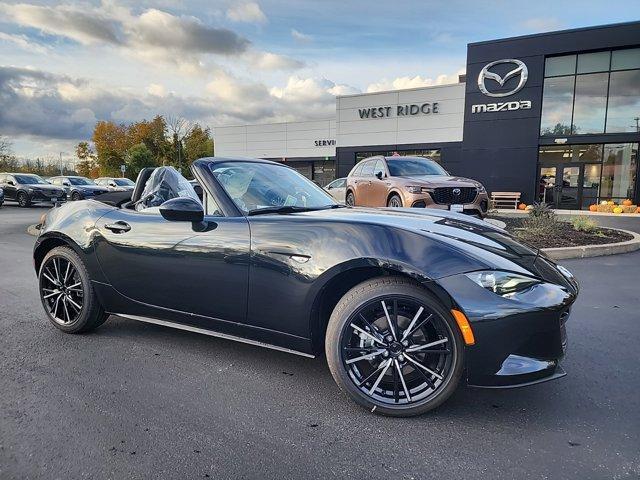 new 2024 Mazda MX-5 Miata car