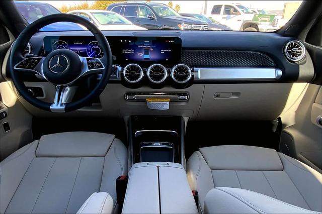 new 2024 Mercedes-Benz EQB 300 car, priced at $60,325