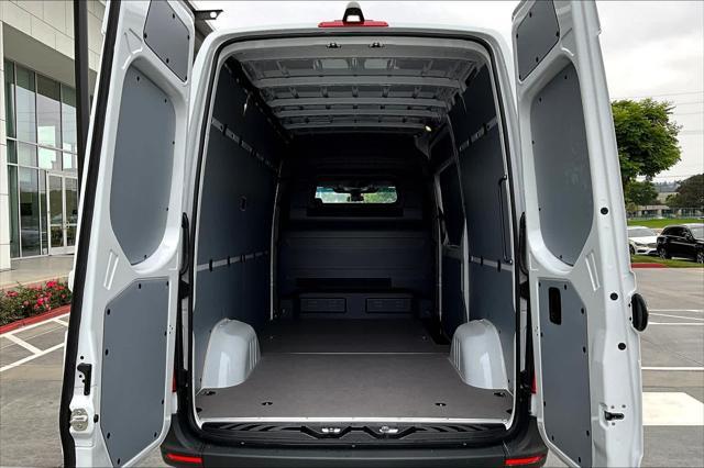 new 2025 Mercedes-Benz Sprinter 2500 car, priced at $65,081