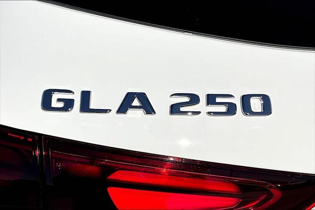 new 2025 Mercedes-Benz GLA 250 car, priced at $46,390