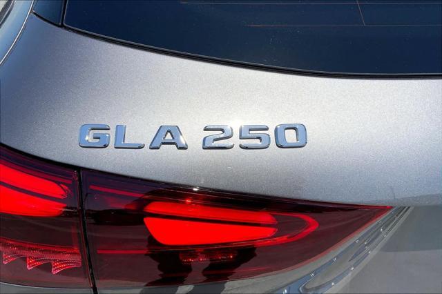 new 2025 Mercedes-Benz GLA 250 car, priced at $45,440