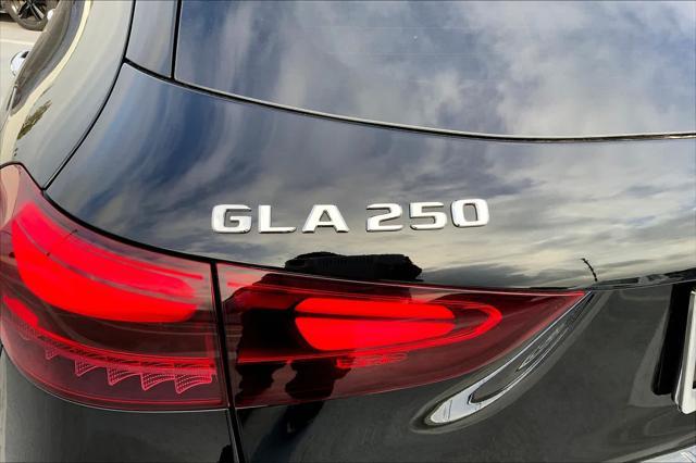 new 2025 Mercedes-Benz GLA 250 car, priced at $48,190