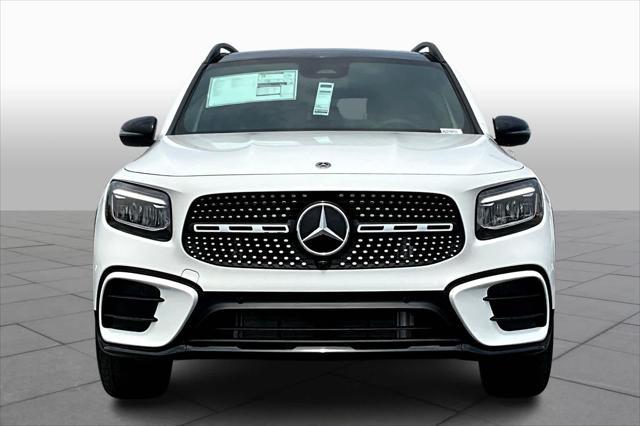 new 2024 Mercedes-Benz GLB 250 car, priced at $52,025