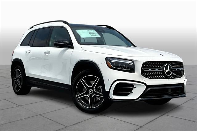 new 2024 Mercedes-Benz GLB 250 car, priced at $52,025