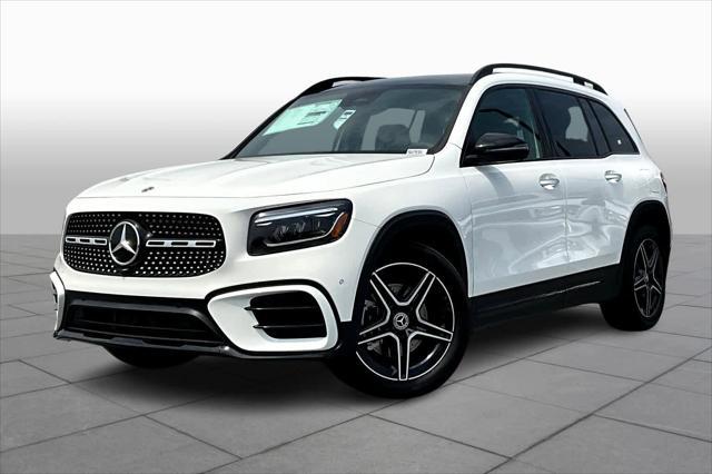 new 2024 Mercedes-Benz GLB 250 car, priced at $52,025