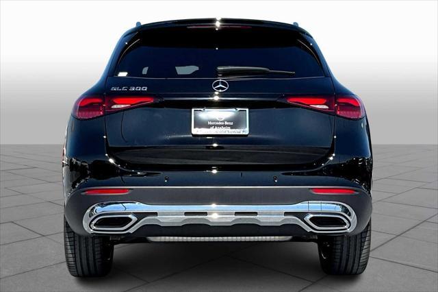 new 2025 Mercedes-Benz GLC 300 car, priced at $54,535