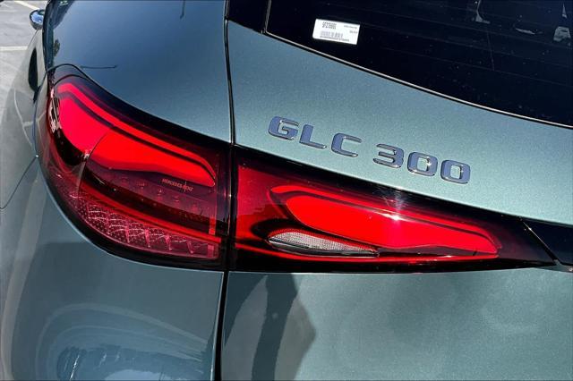 new 2025 Mercedes-Benz GLC 300 car, priced at $57,725