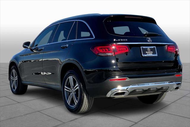 used 2020 Mercedes-Benz GLC 300 car, priced at $25,940