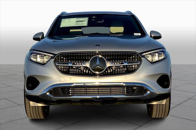 new 2025 Mercedes-Benz GLC 300 car, priced at $56,225