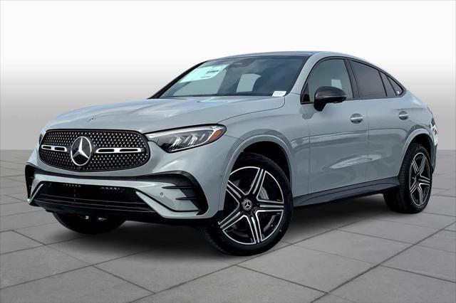 new 2025 Mercedes-Benz GLC 300 car, priced at $68,415