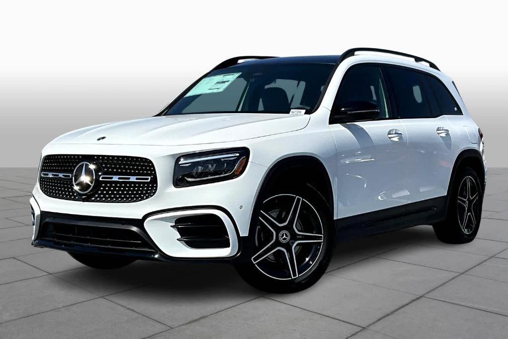 new 2024 Mercedes-Benz GLB 250 car, priced at $52,620