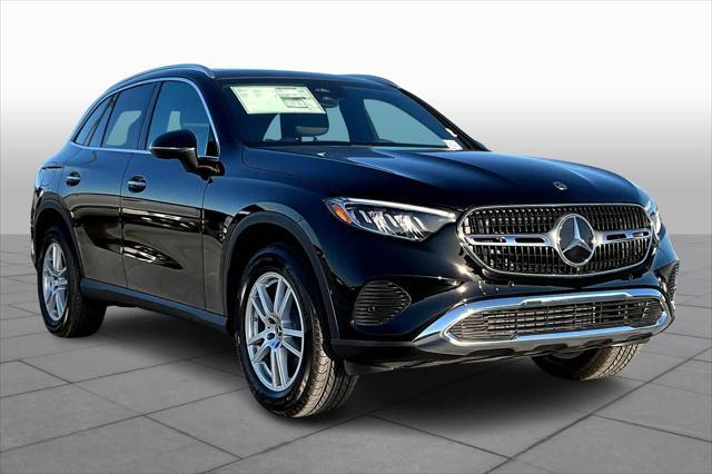 new 2025 Mercedes-Benz GLC 300 car, priced at $52,700