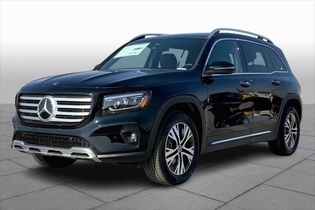 new 2025 Mercedes-Benz GLB 250 car, priced at $48,645