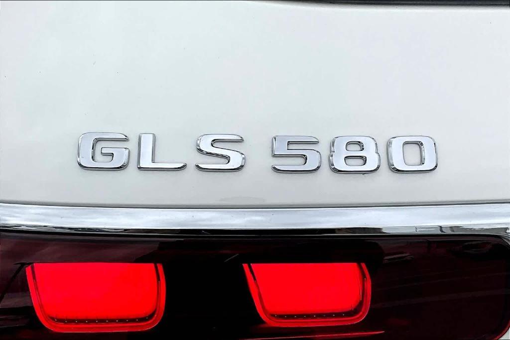 new 2024 Mercedes-Benz GLS 580 car, priced at $119,380