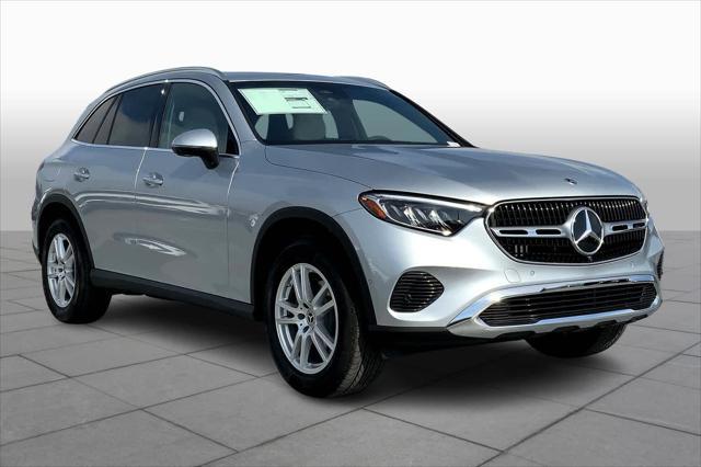 new 2025 Mercedes-Benz GLC 300 car, priced at $57,355