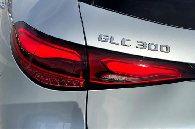 new 2025 Mercedes-Benz GLC 300 car, priced at $57,355