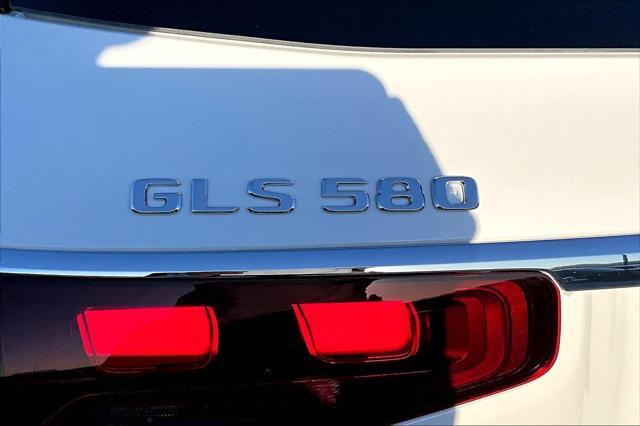 new 2025 Mercedes-Benz GLS 580 car, priced at $122,380